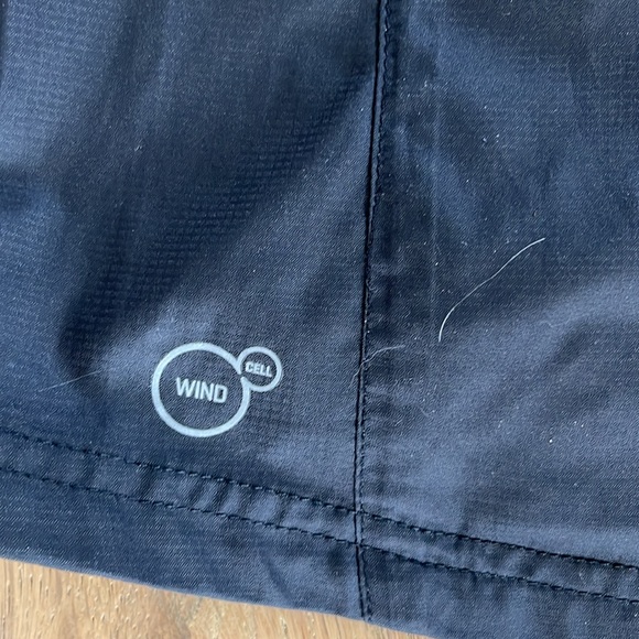 Men’s puma size large windbreaker - Picture 7 of 7
